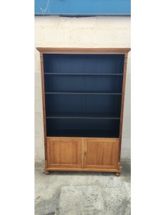 copy of Meuble trois portes...