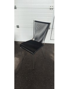 chaise scoubidou noire année 1970 plus une gratuite
