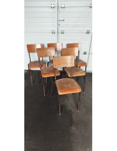 Série de six chaises d'école vintage
