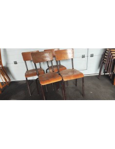 Série de quatre chaises d'école vintage