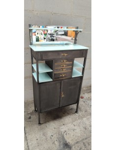 copy of Meuble trois portes...