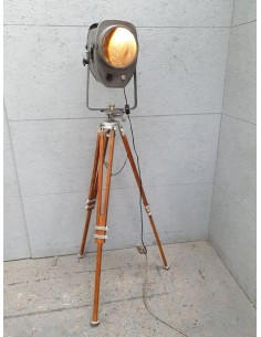 lampe trépied crémer