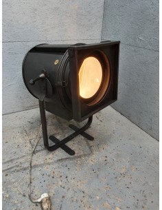 gros projecteur AE CREMER 2