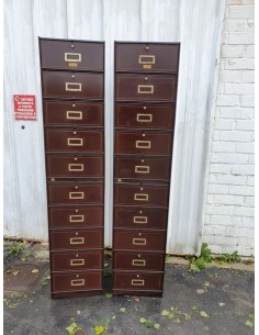 colonne dix clapets Ronéo patine d'origine , meuble industriel dans le nord