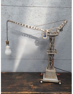 Lampe grue jouet en tôle lampe industrielle