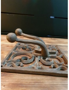 Vestiaire mural carré en fonte neuf style accroche torchon porte manteau 2