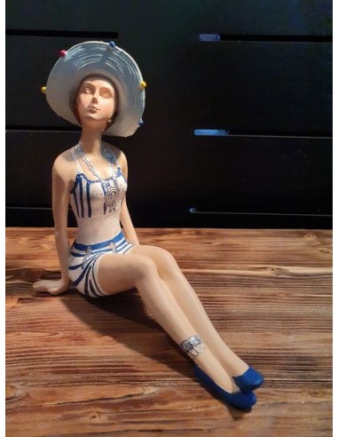 Statue pin up baigneuse chapeau paille bleue décoration vintage