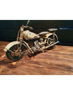 Moto blanche tôle décoration métal vintage long 32 cm