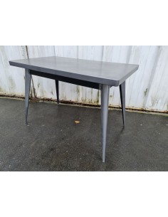 Table métallique industrielle Tolix 110 x 65 cm
