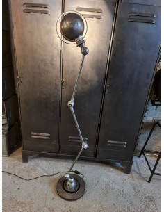 Lampe industrielle Jielde trois bras patine graphite, lampe d'atelier design industriel