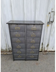 Ancien meuble Roneo douze clapets Bouton et porte étiquette laiton