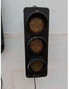 Feu tricolore mural épais... 2