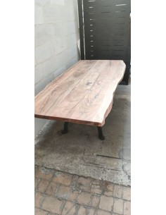 Grande table industrielle plateau bois brut et piètement en fonte de machine 2