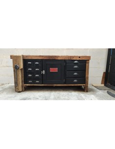 ancien établi industriel chez brocante à mesure de la déco